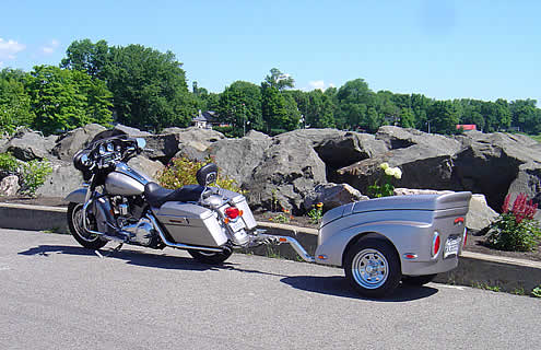 Vente de remorque de moto - Location de remorque de motocyclette - Fabriquant de remorque de moto au Québec